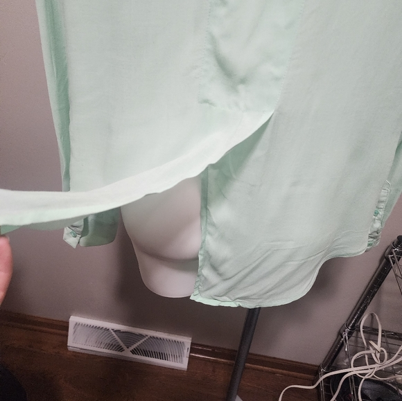 Anthropologie Maeve Clara Button Down Blouse In Cool Mint Green - Picture 4 of 5
